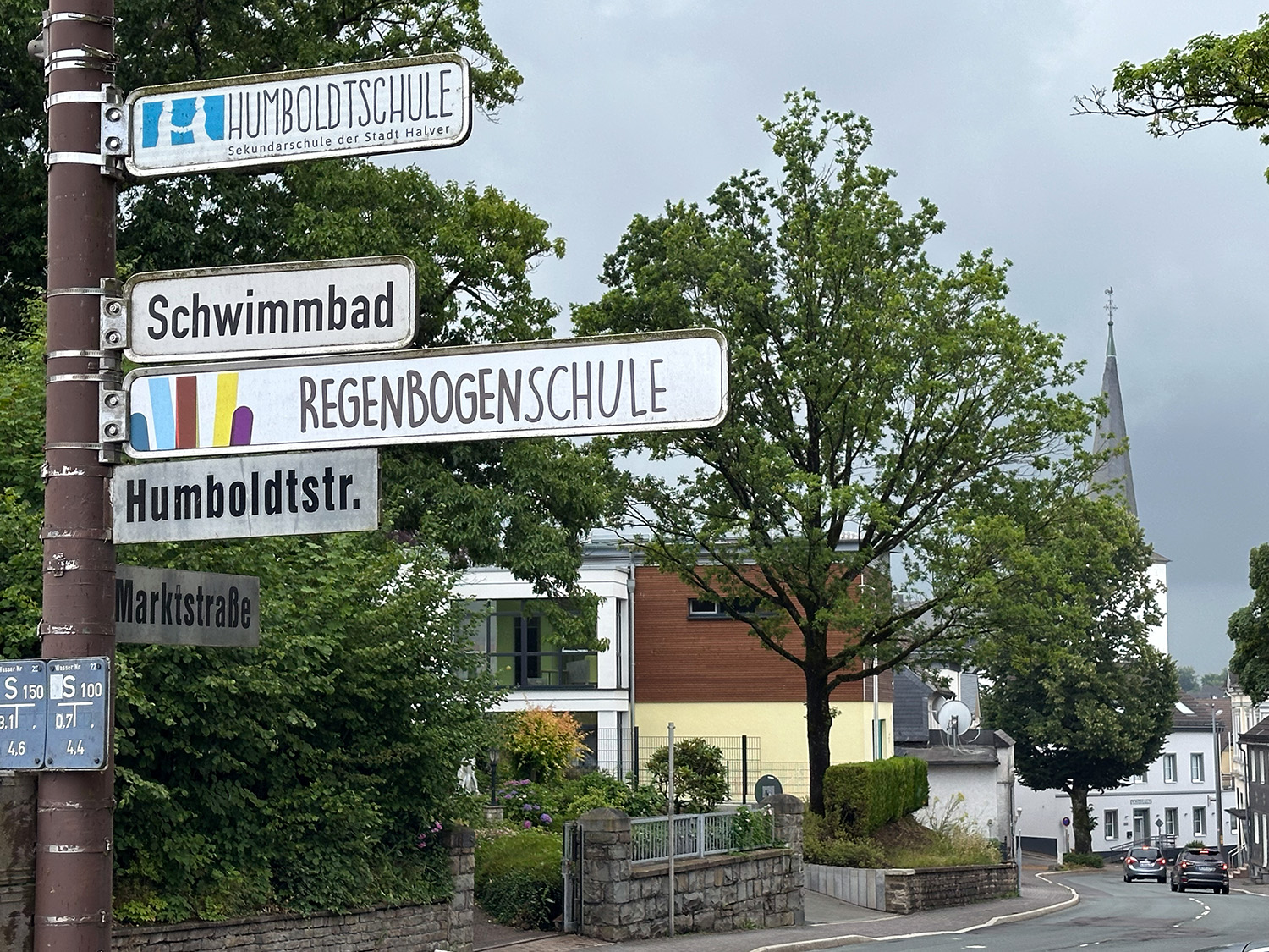 Mit den knapp 7,9 Mio. Euro aus dem „NRW-Plan“ können in Zukunft zusätzliche Investitionen durchgeführt werden – u.a. in Halvers Schulen (Foto: CDU Halver) Mit den knapp 7,9 Mio. Euro aus dem „NRW-Plan“ können in Zukunft zusätzliche Investitionen durchgeführt werden – u.a. in Halvers Schulen (Foto: CDU Halver)